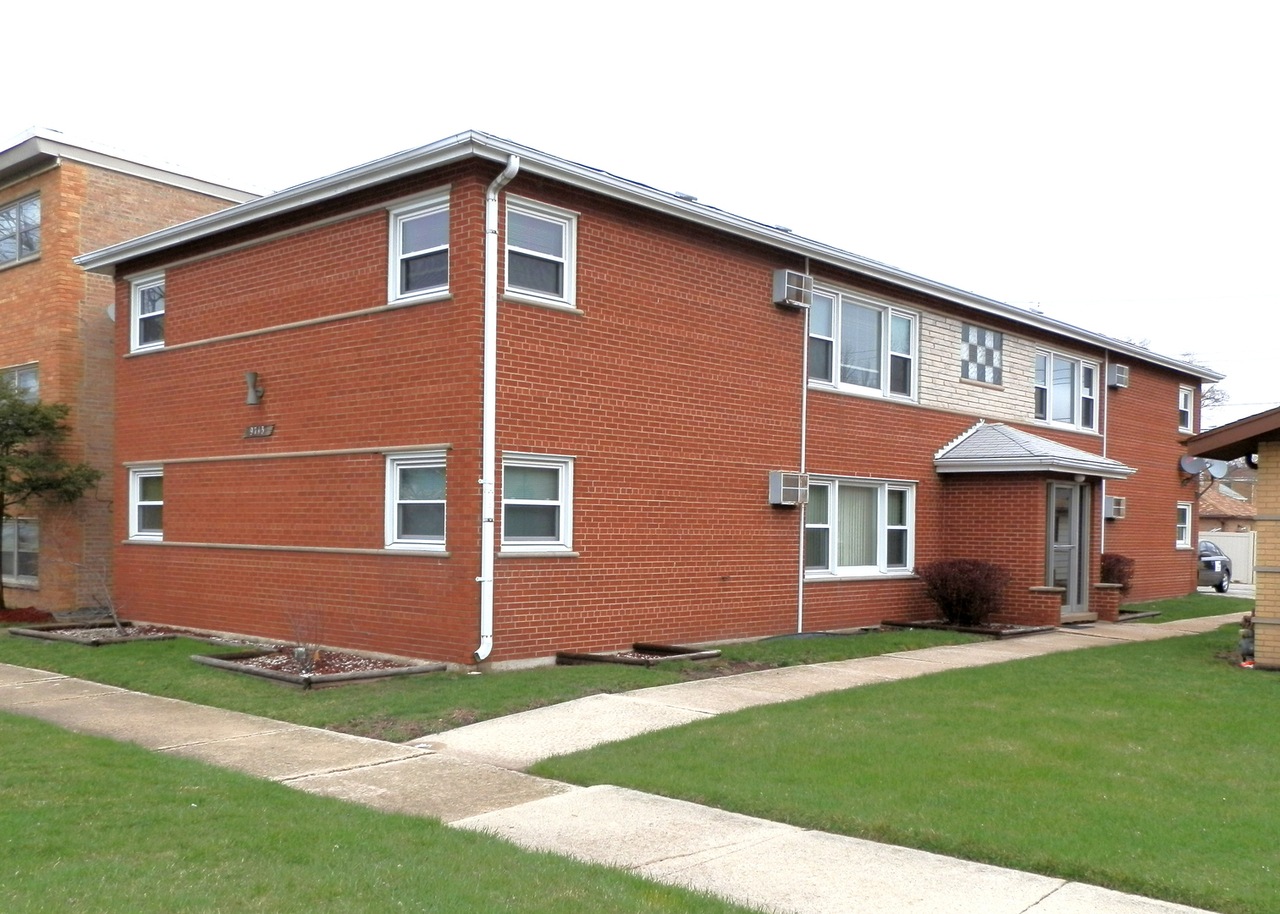 9713 South Pulaski Rd Unit 2A