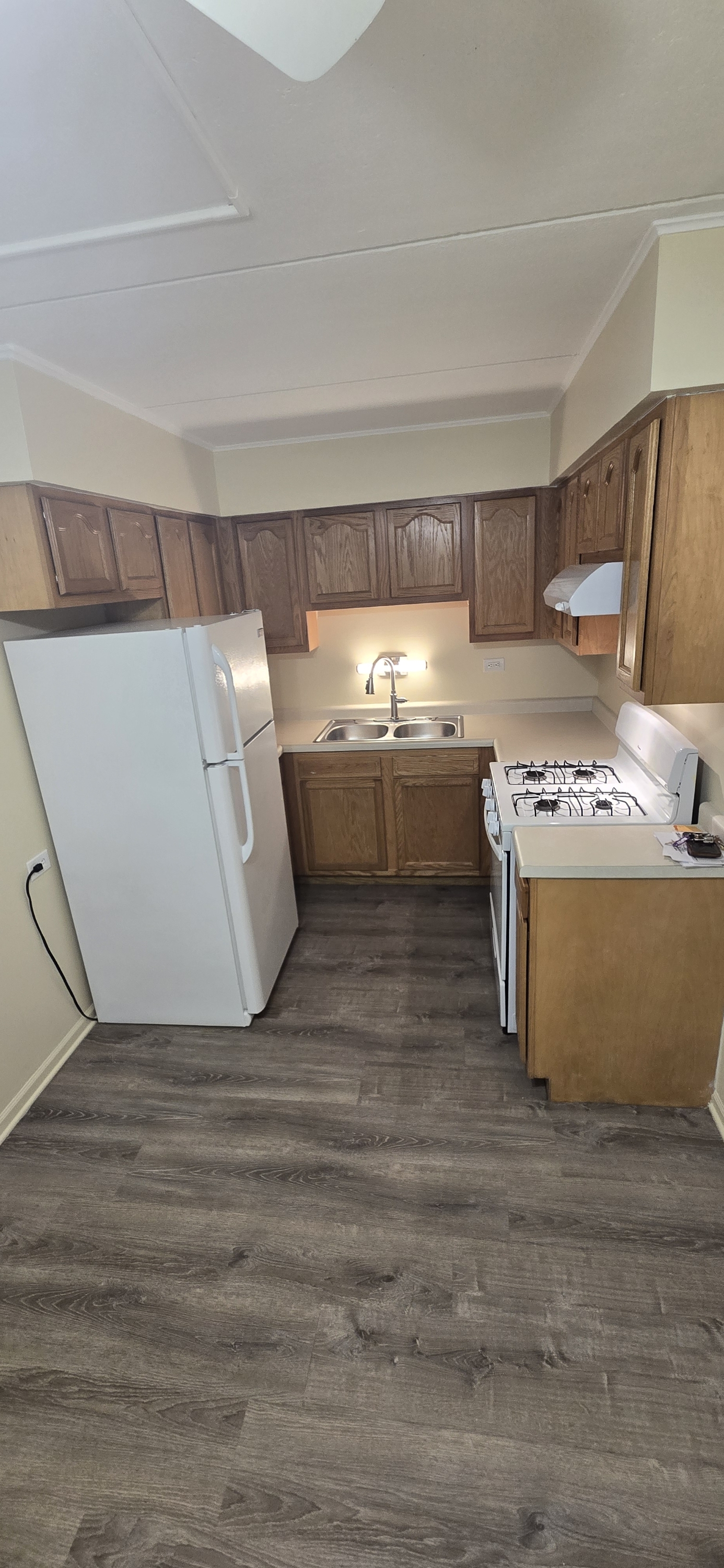 318 West Naperville Road - 11