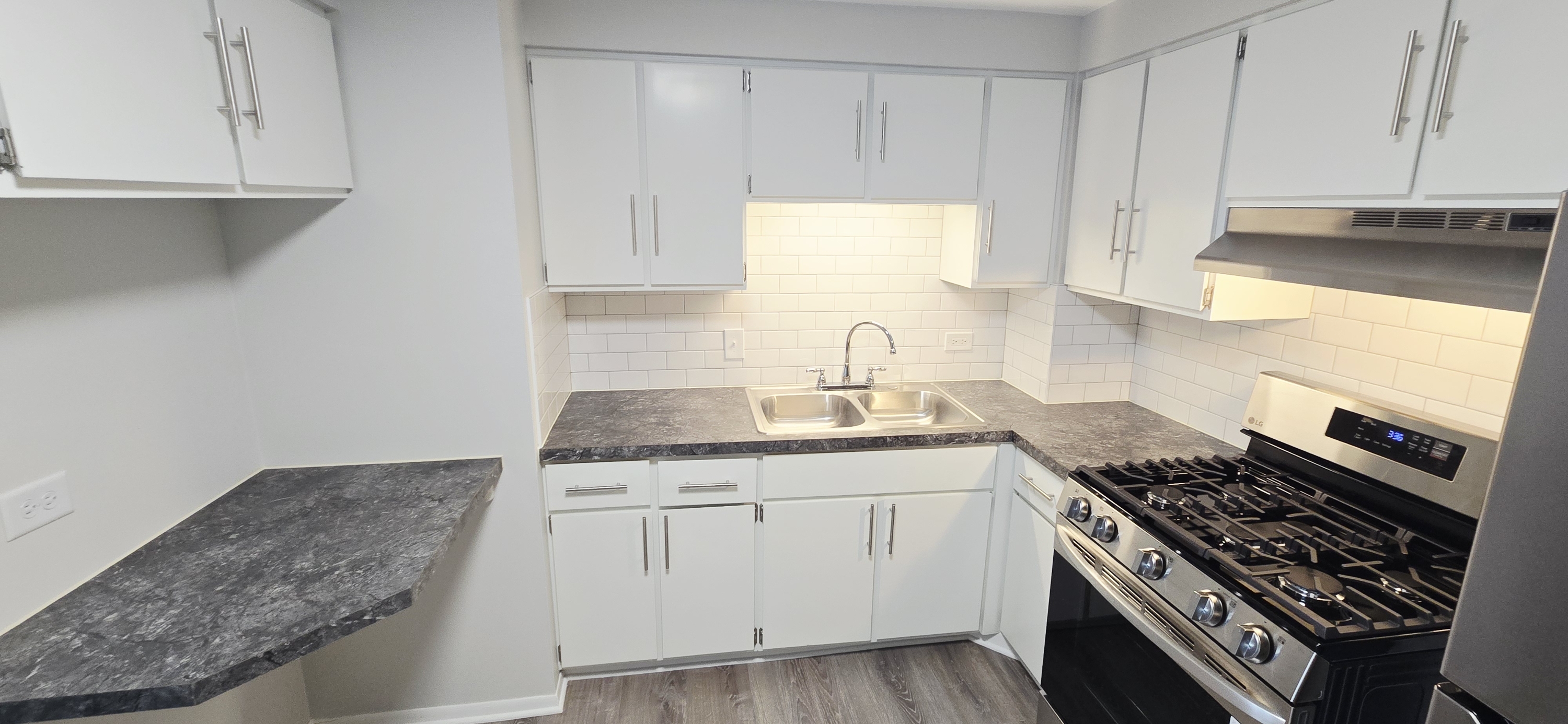 11013 South Lloyd Drive - #18
