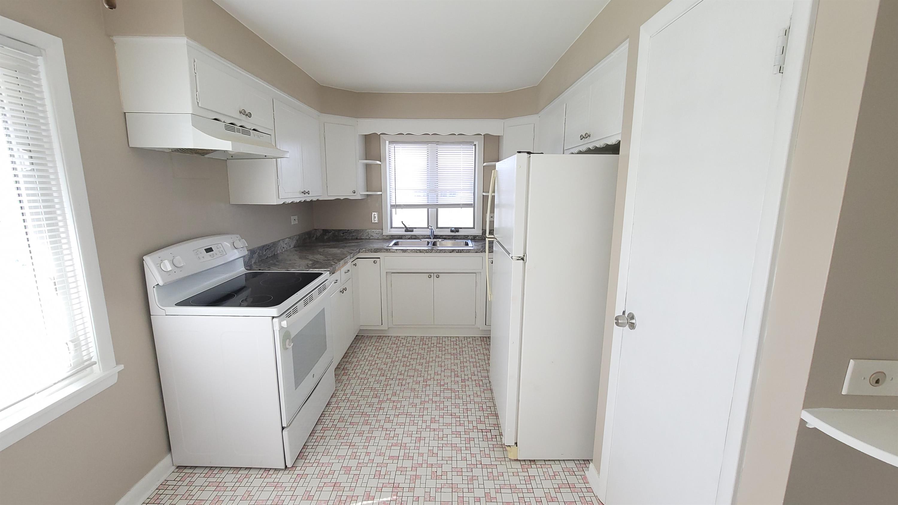 9600 South Komensky Ave Unit 3W